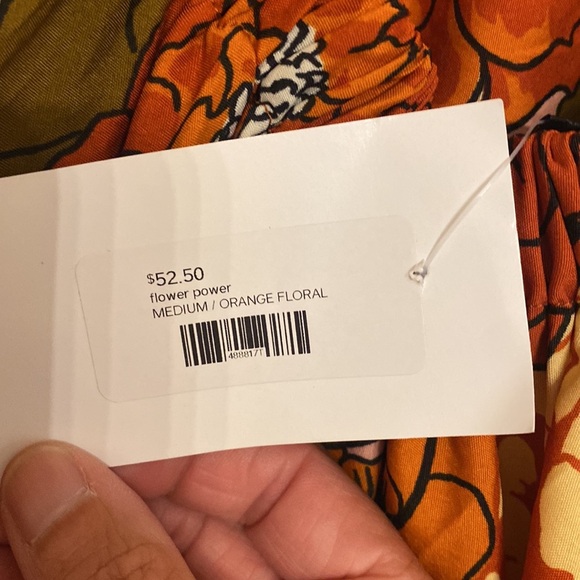 NWT Fore maxi dress with scoop back and ruffle bottom. Size M. Beautiful! - Picture 6 of 7